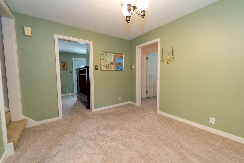 1446 Kinmount Street Pittsburgh, PA 15205 - Photo 7 of 38 an empty room with a bathroom