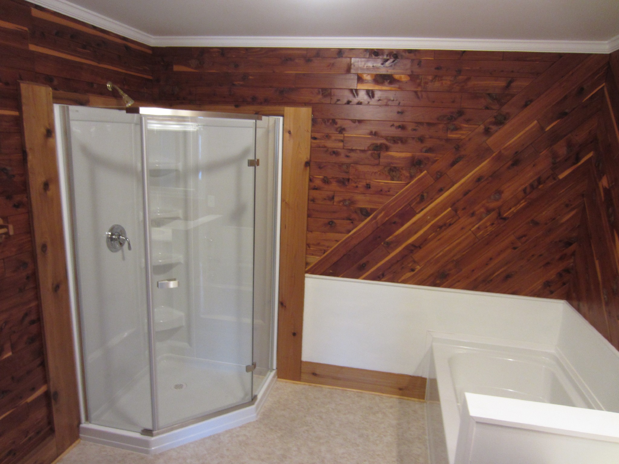 670 Vesta Road Lebanon, TN 37090 - Photo 17 of 20 a bathroom with a shower and toilet