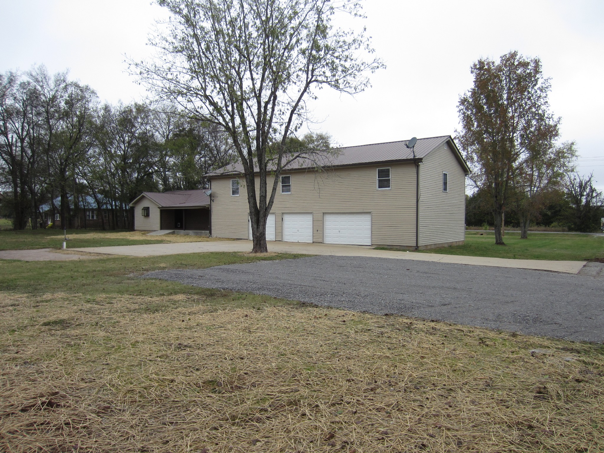 670 Vesta Road Lebanon, TN 37090 - Photo 2 of 20 a view of a house with a yard