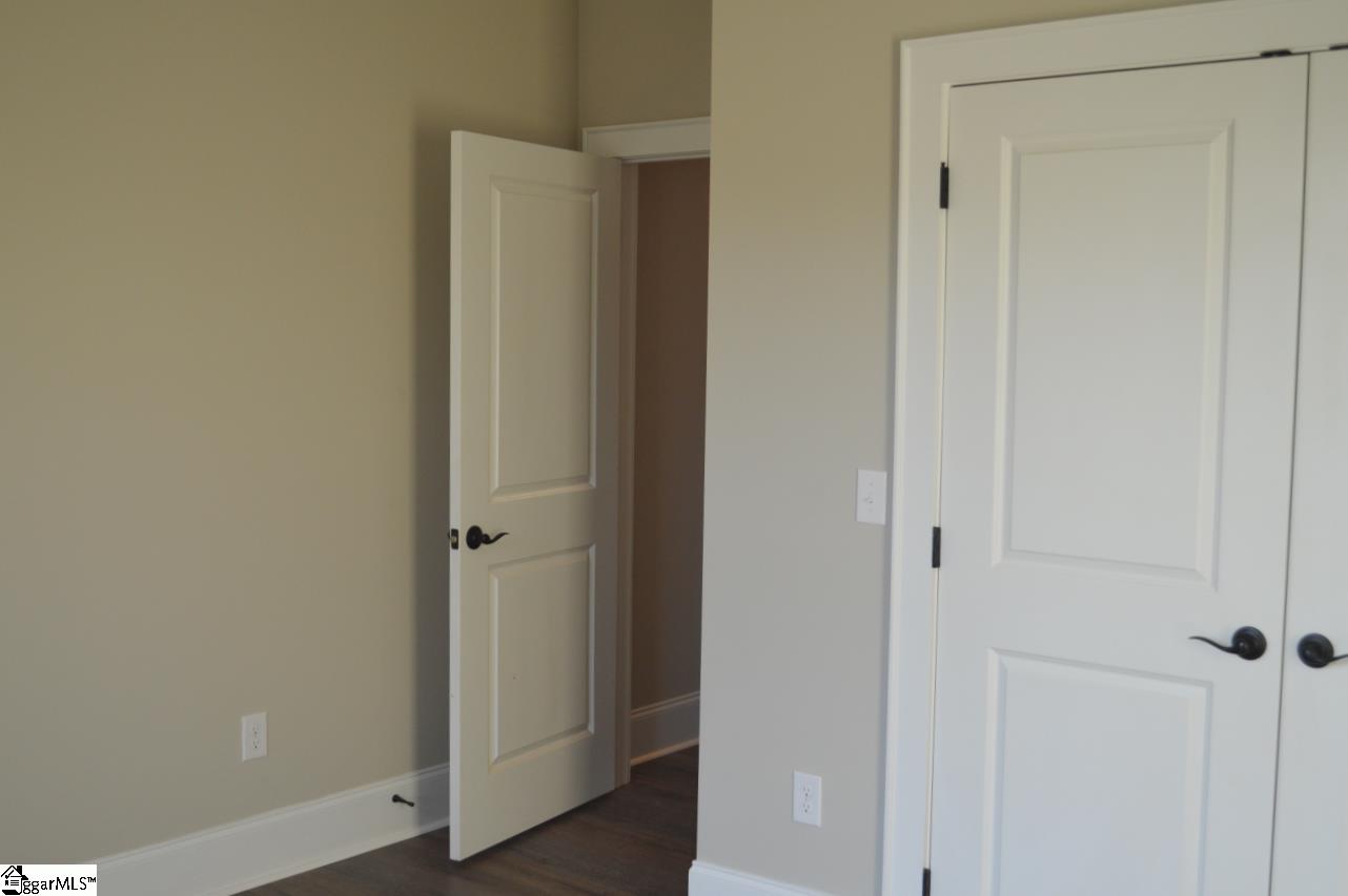 504 Ridgewood Court Seneca, SC 29672 - Photo 25 of 36 Gallery Image 25