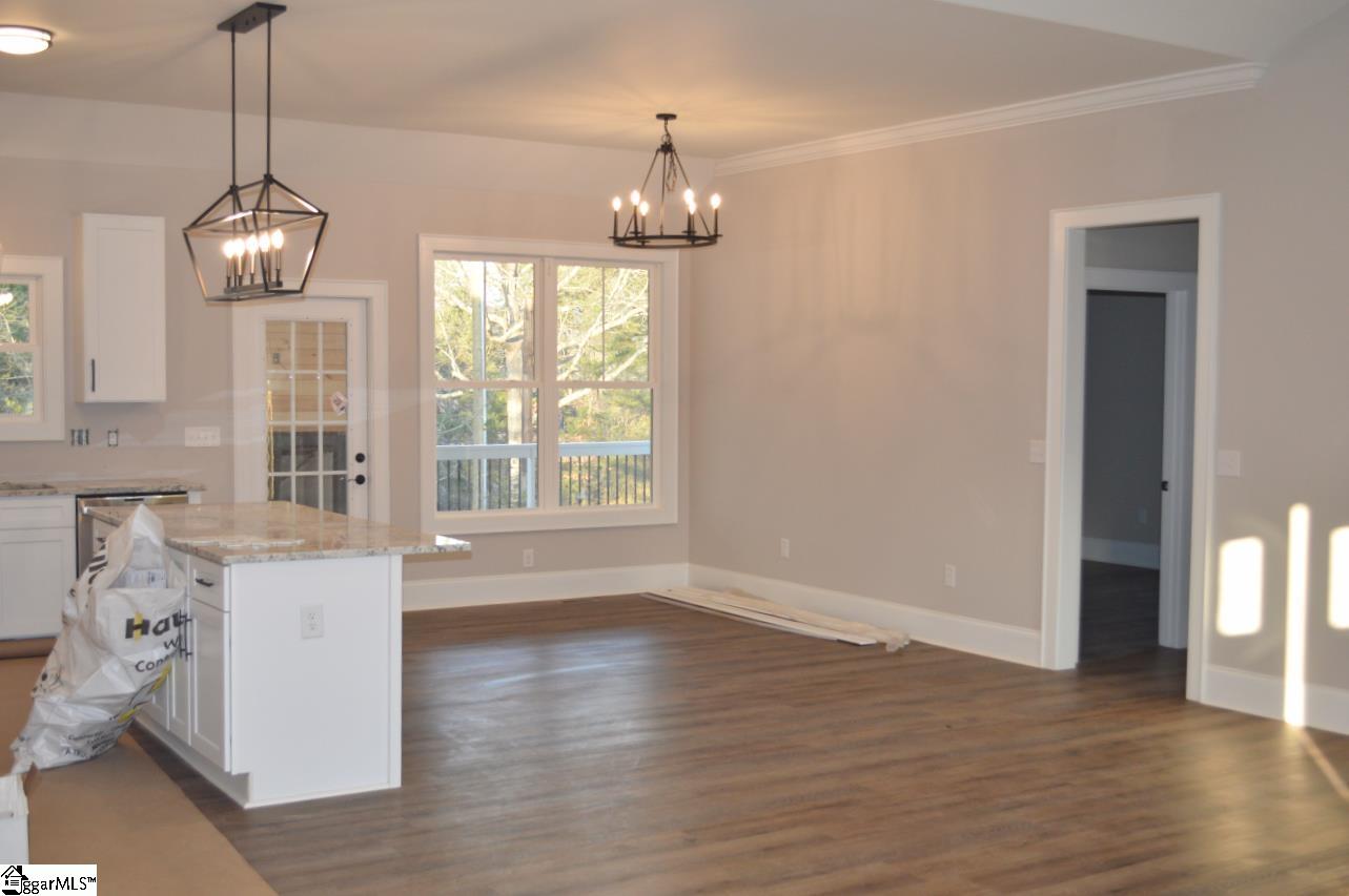 504 Ridgewood Court Seneca, SC 29672 - Photo 6 of 36 Gallery Image 6