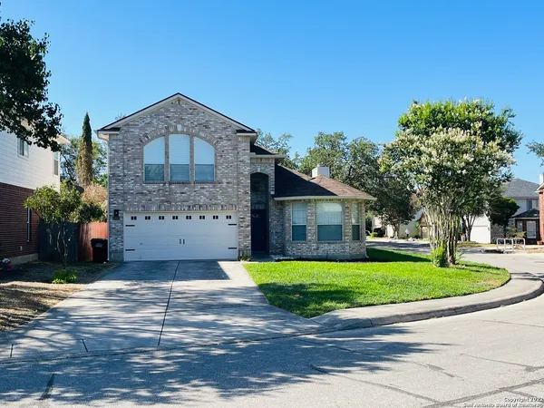 $2,750 | 22622 Madison Park, San Antonio, TX 78258