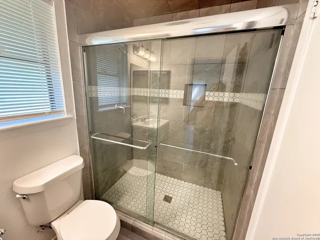 $1,495 | 912 Spring Hill Drive, New Braunfels, TX 78130