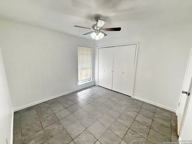 $1,495 | 912 Spring Hill Drive, New Braunfels, TX 78130