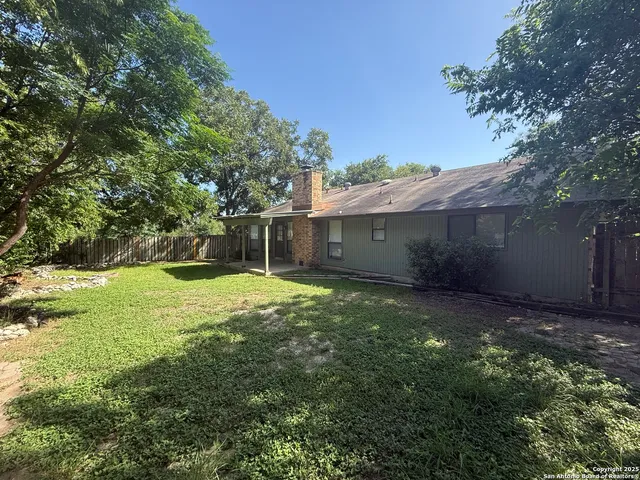 $1,495 | 912 Spring Hill Drive, New Braunfels, TX 78130