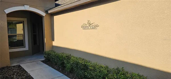 $1,995 | 13407 Crest Lake Drive, Hudson, FL 34669
