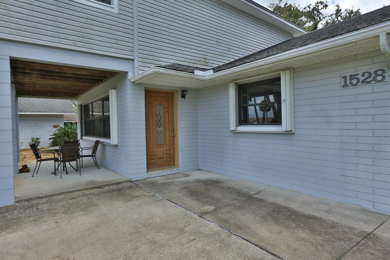 1528 South Riverside Drive Edgewater, FL 32132 - Photo 11 of 31 3A6B2179 (Large)