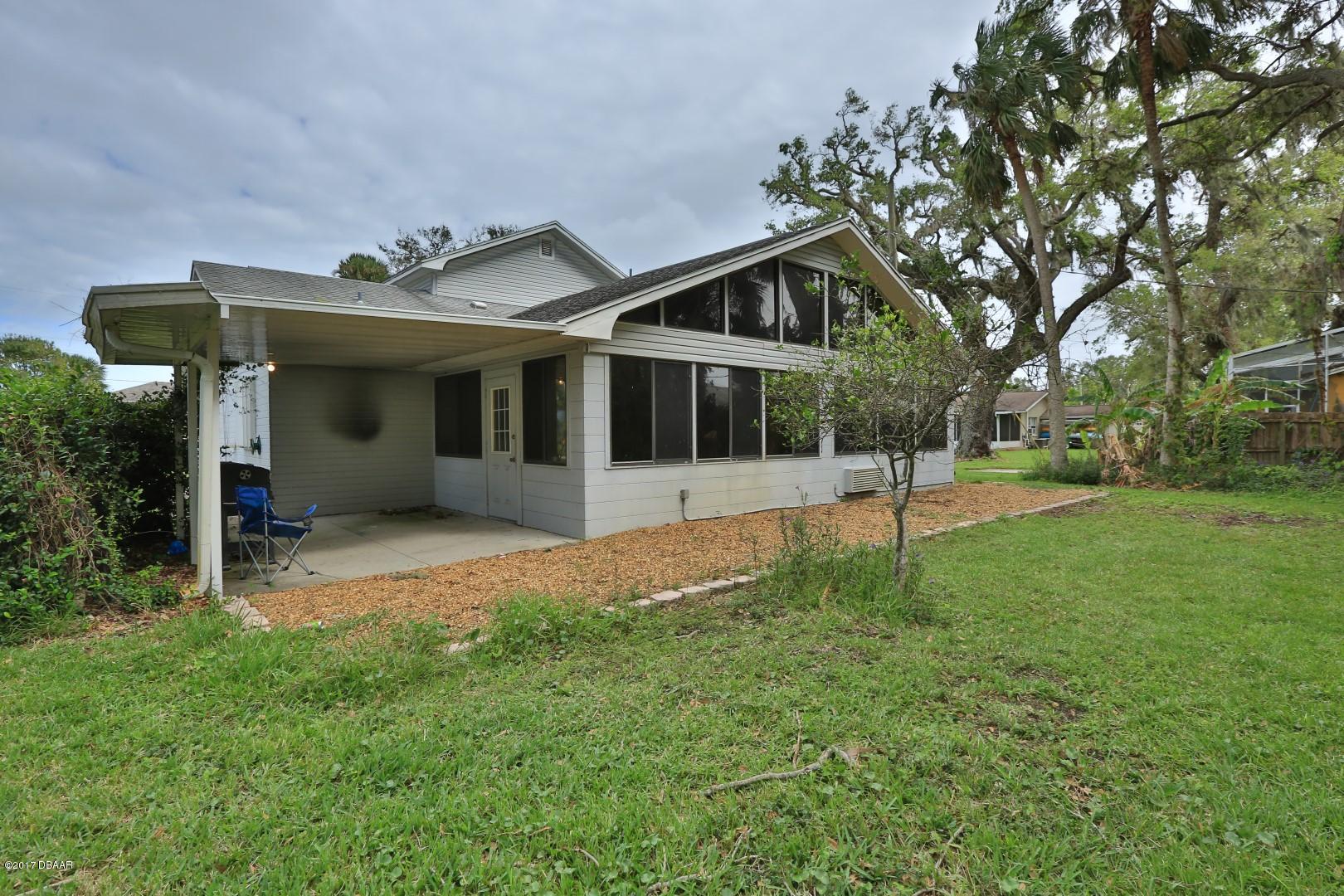 1528 South Riverside Drive Edgewater, FL 32132 - Photo 6 of 31 3A6B2171 (Large)