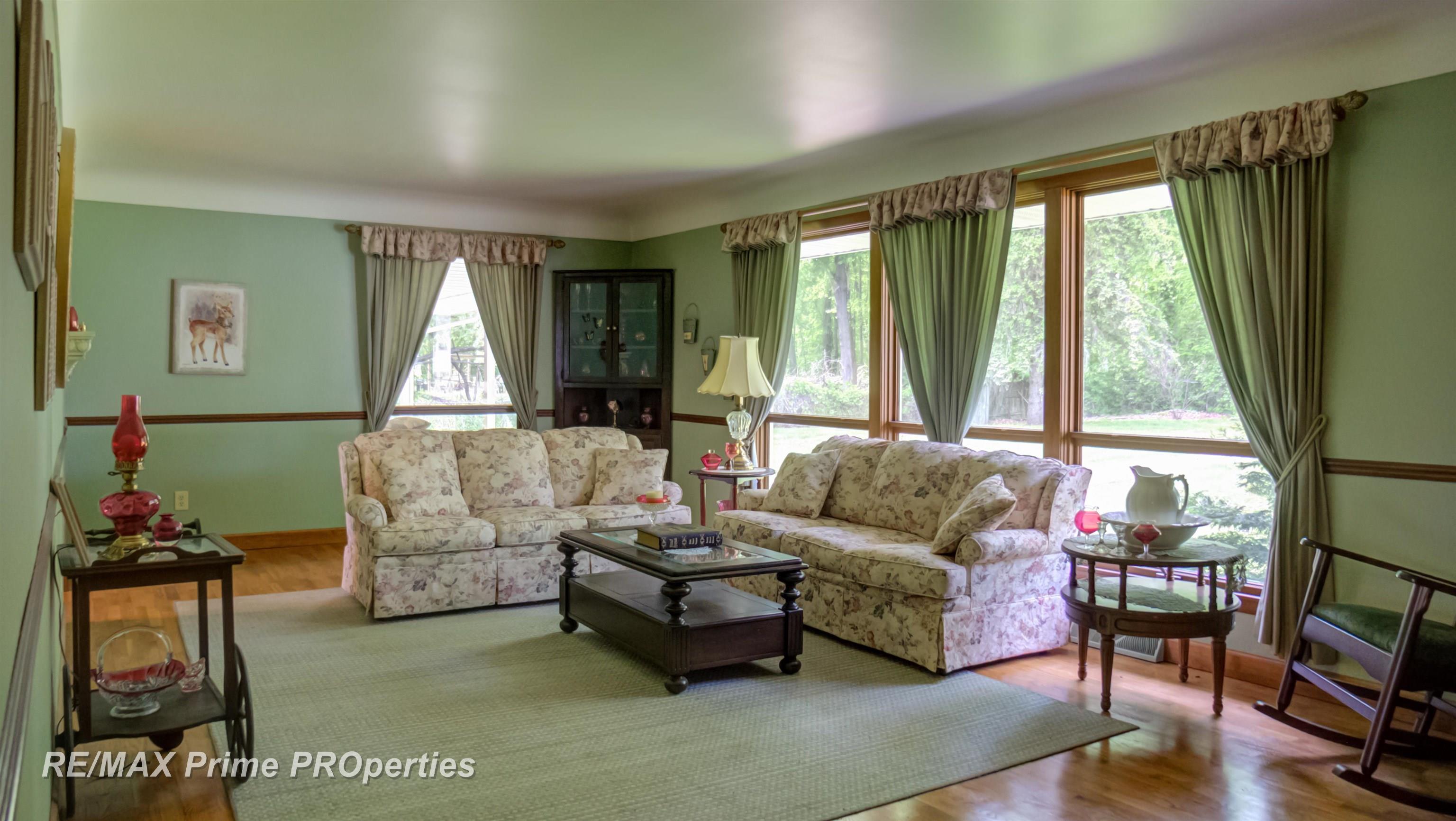 1062 Orth Road Saginaw, MI 48601 - Photo 5 of 55