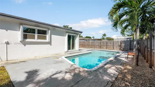 $550,000 | 3120 Southwest 17th Street, Fort Lauderdale, FL 33312