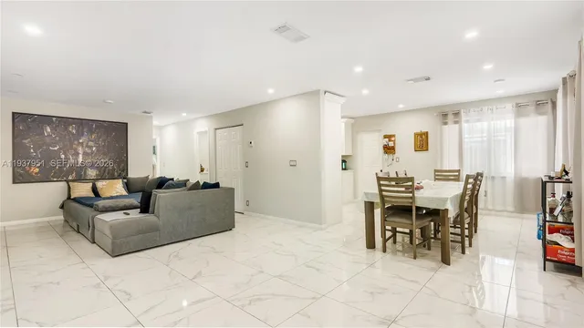 $550,000 | 3120 Southwest 17th Street, Fort Lauderdale, FL 33312