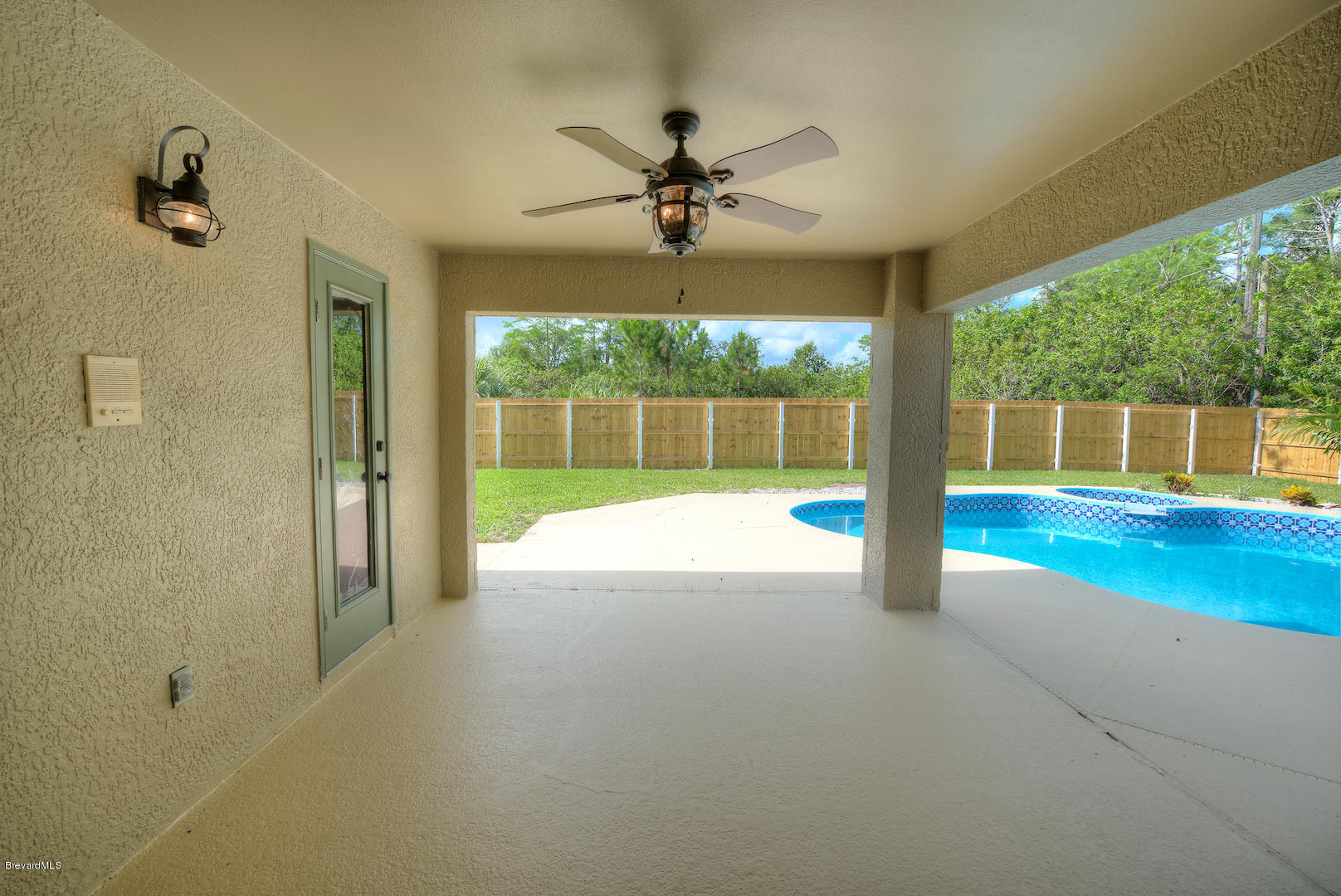 890 Raleigh Road Southeast Palm Bay, FL 32909 - Photo 17 of 20 patio