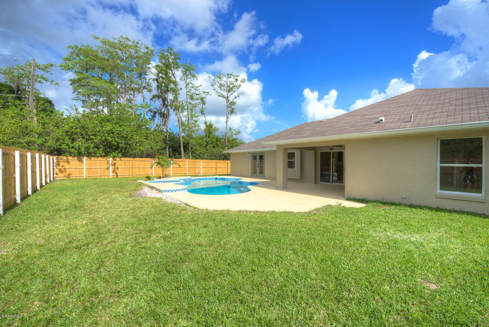 890 Raleigh Road Southeast Palm Bay, FL 32909 - Photo 20 of 20 back2
