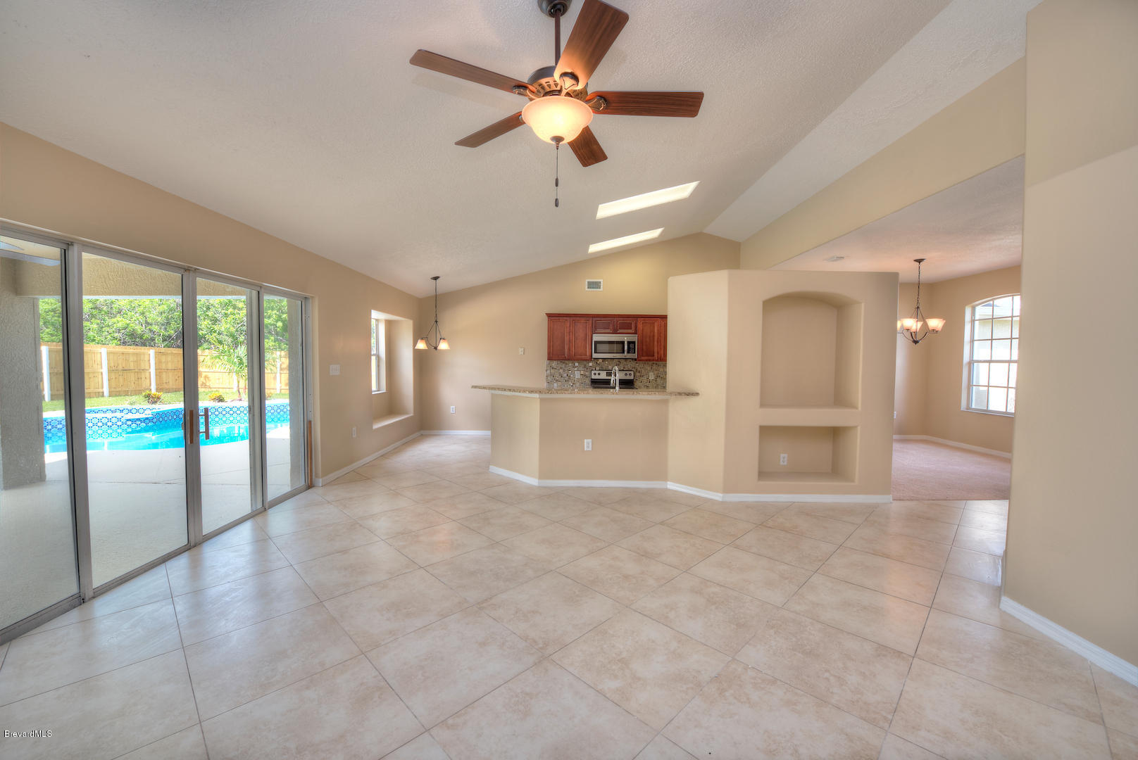 890 Raleigh Road Southeast Palm Bay, FL 32909 - Photo 7 of 20 livingroom2