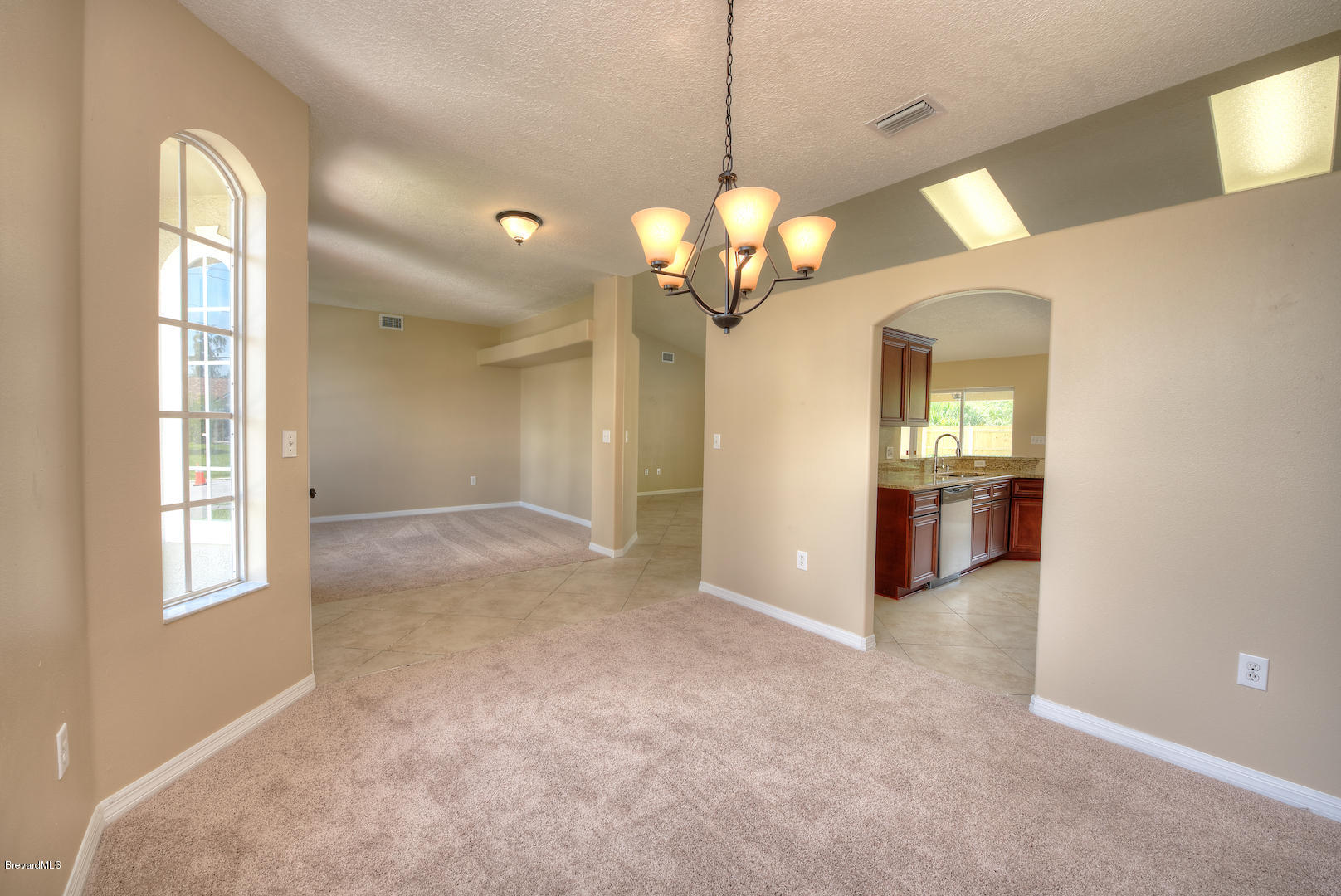 890 Raleigh Road Southeast Palm Bay, FL 32909 - Photo 8 of 20 dinning