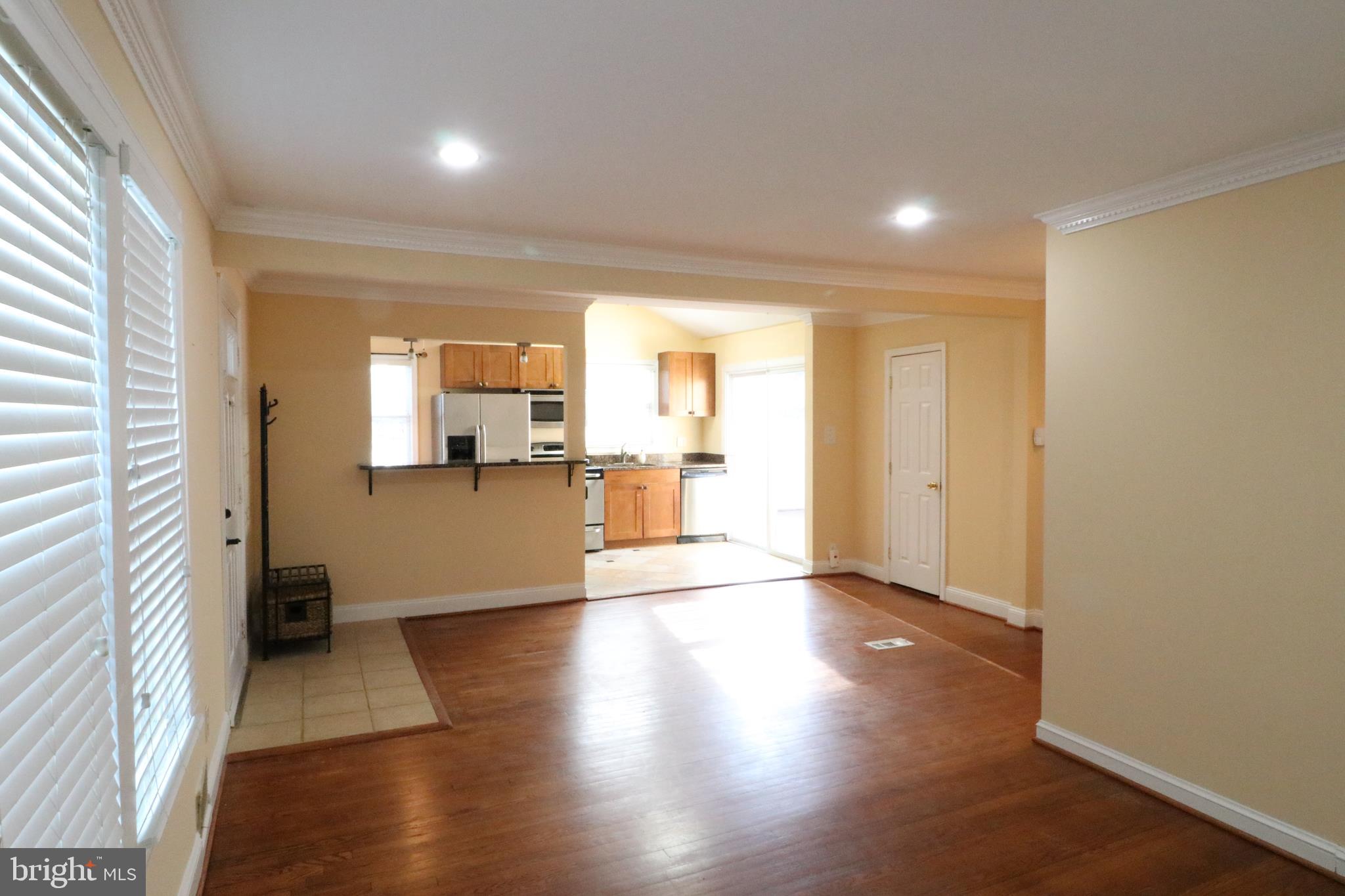 12212 Bluhill Road Silver Spring, MD 20902 - Photo 14 of 27 Interior