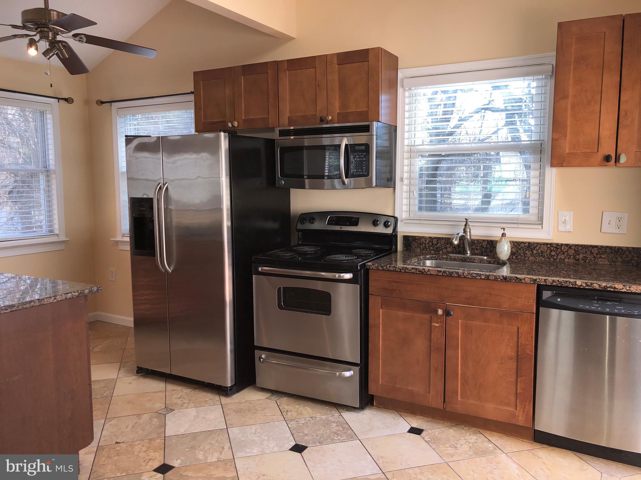 12212 Bluhill Road Silver Spring, MD 20902 - Photo 7 of 27 Kitchen