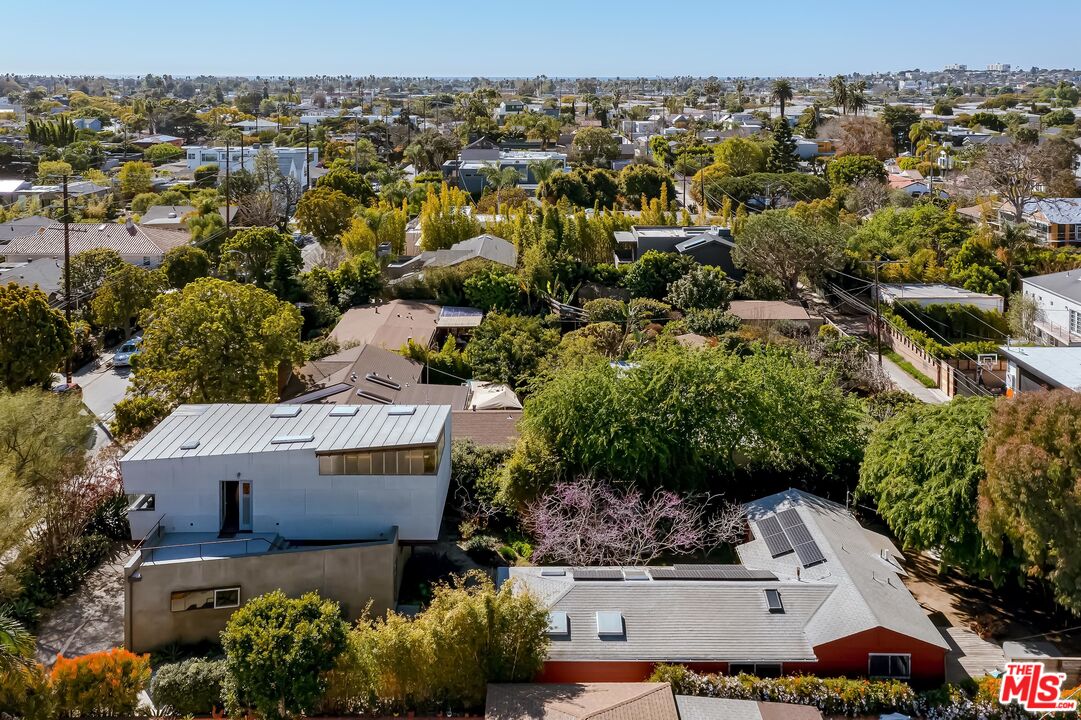 1337 Palms Boulevard Venice, CA 90291 - Photo 24 of 25