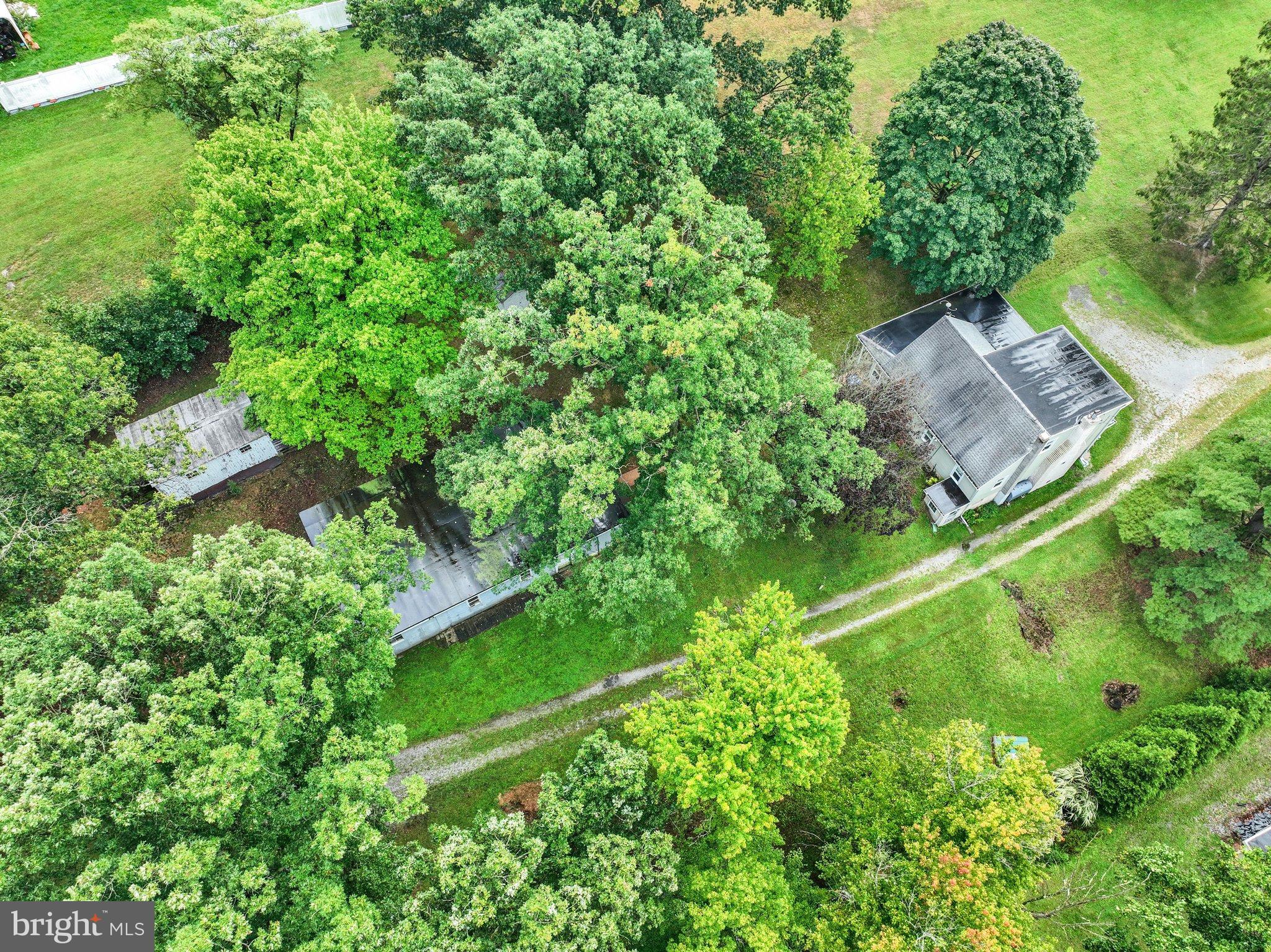 375 Cloverleaf Road York, PA 17406 - Photo 36 of 41 Gallery Image 36