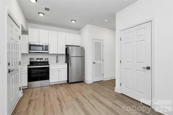$1,680 | 3515 Markland Drive, Unit 106, Charlotte, NC 28208