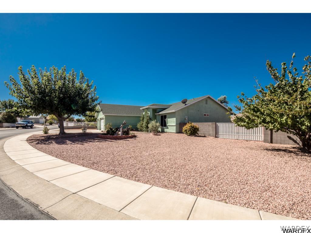 2157 Ranch Road Kingman, AZ 86401 - Photo 3 of 32 Gallery Image 3