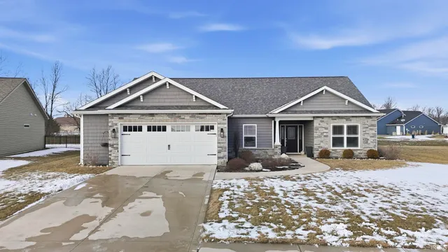 $385,000 | 10883 Barrymore Run, Roanoke, IN 46783