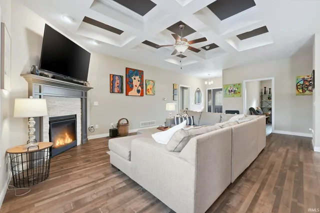 $385,000 | 10883 Barrymore Run, Roanoke, IN 46783