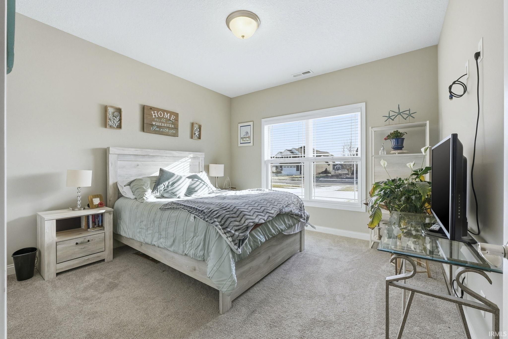 10883 Barrymore Run Roanoke, IN 46783 - Photo 28 of 36