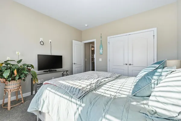 $375,000 | 10883 Barrymore Run, Roanoke, IN 46783