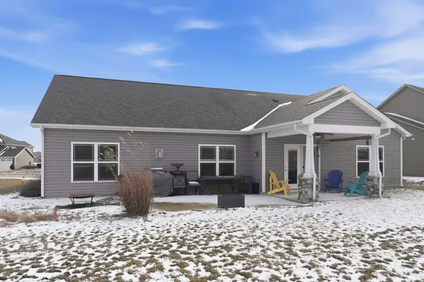 $375,000 | 10883 Barrymore Run, Roanoke, IN 46783