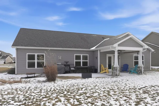 $385,000 | 10883 Barrymore Run, Roanoke, IN 46783