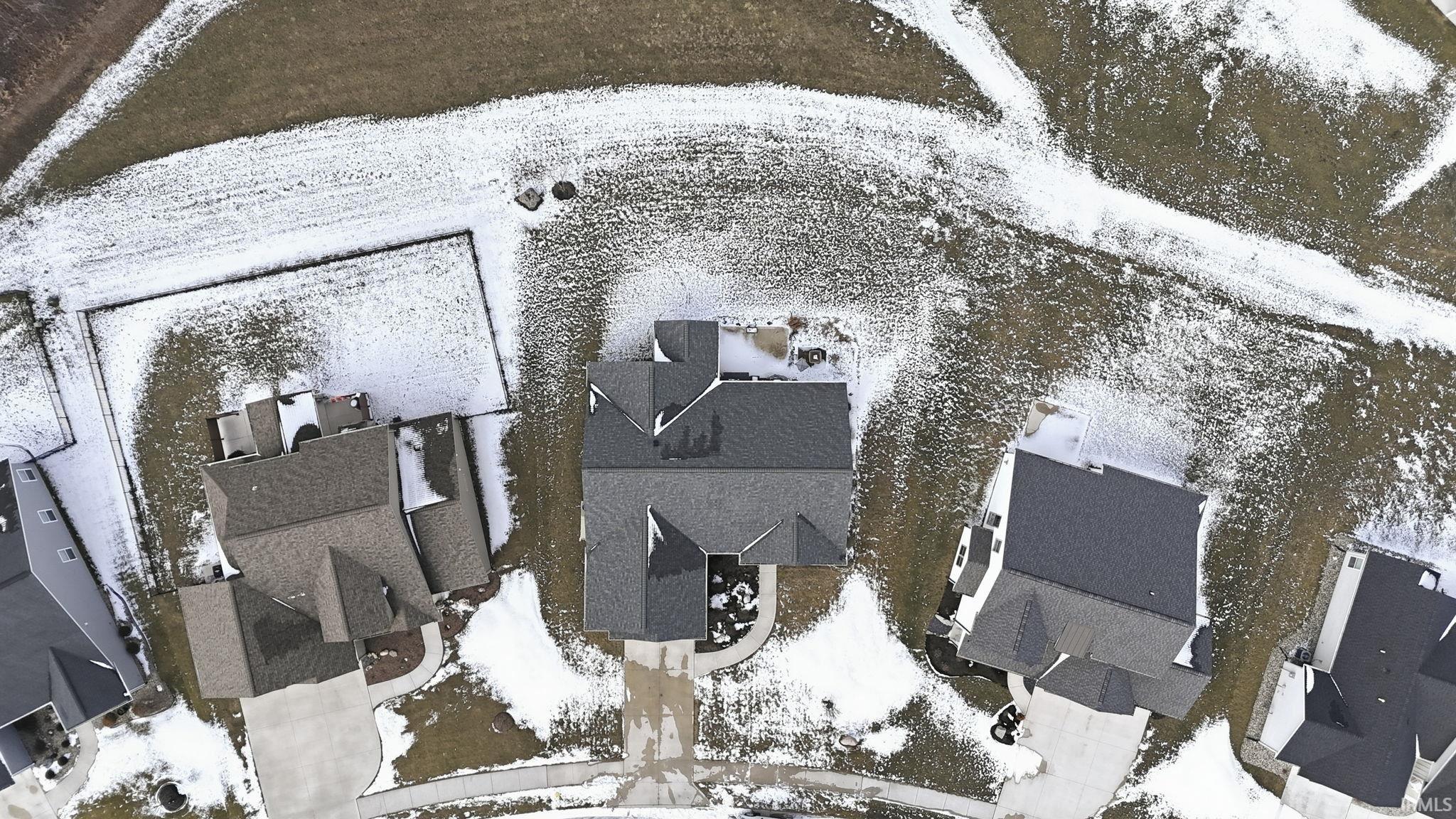 10883 Barrymore Run Roanoke, IN 46783 - Photo 10 of 36