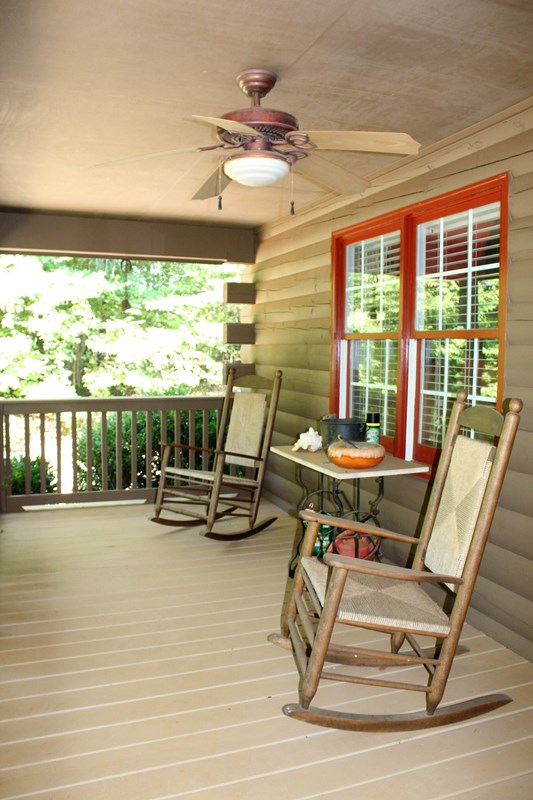 543 Mountain Shadows Road Hamilton, GA 31811 - Photo 5 of 36 front porch
