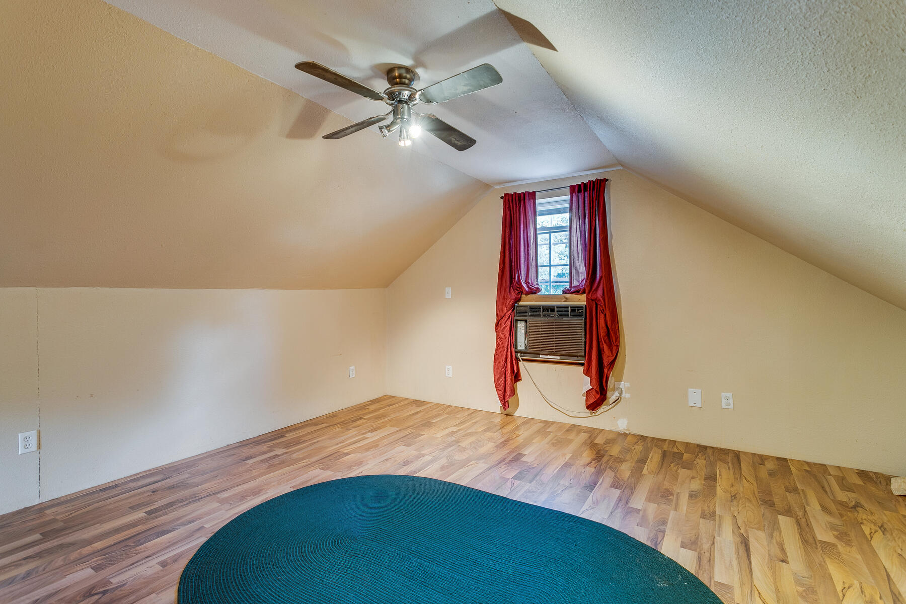 939 Rittertown Road Hampton, TN 37658 - Photo 28 of 37 029