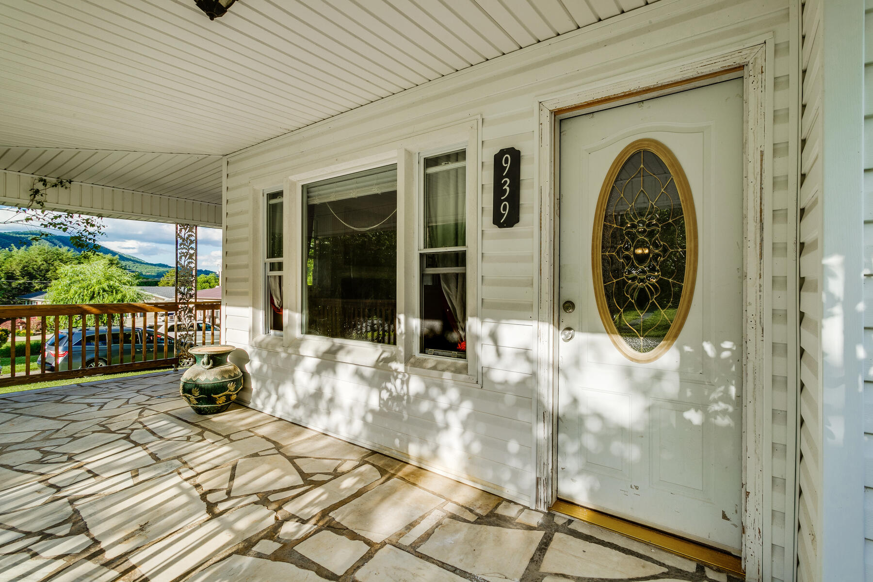 939 Rittertown Road Hampton, TN 37658 - Photo 3 of 37 004