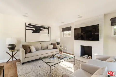 $3,395,000 | 8940 Ashcroft Avenue, West Hollywood, CA 90048