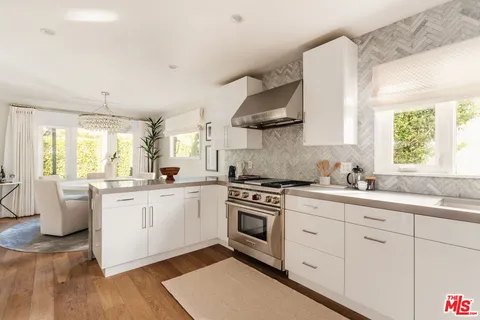 $3,395,000 | 8940 Ashcroft Avenue, West Hollywood, CA 90048