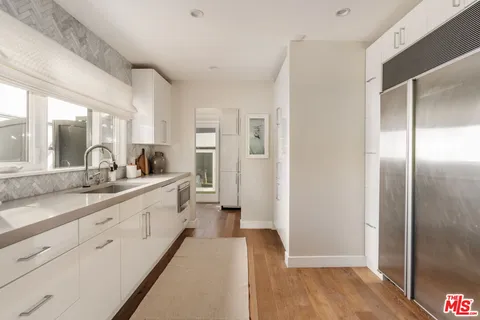 $3,395,000 | 8940 Ashcroft Avenue, West Hollywood, CA 90048
