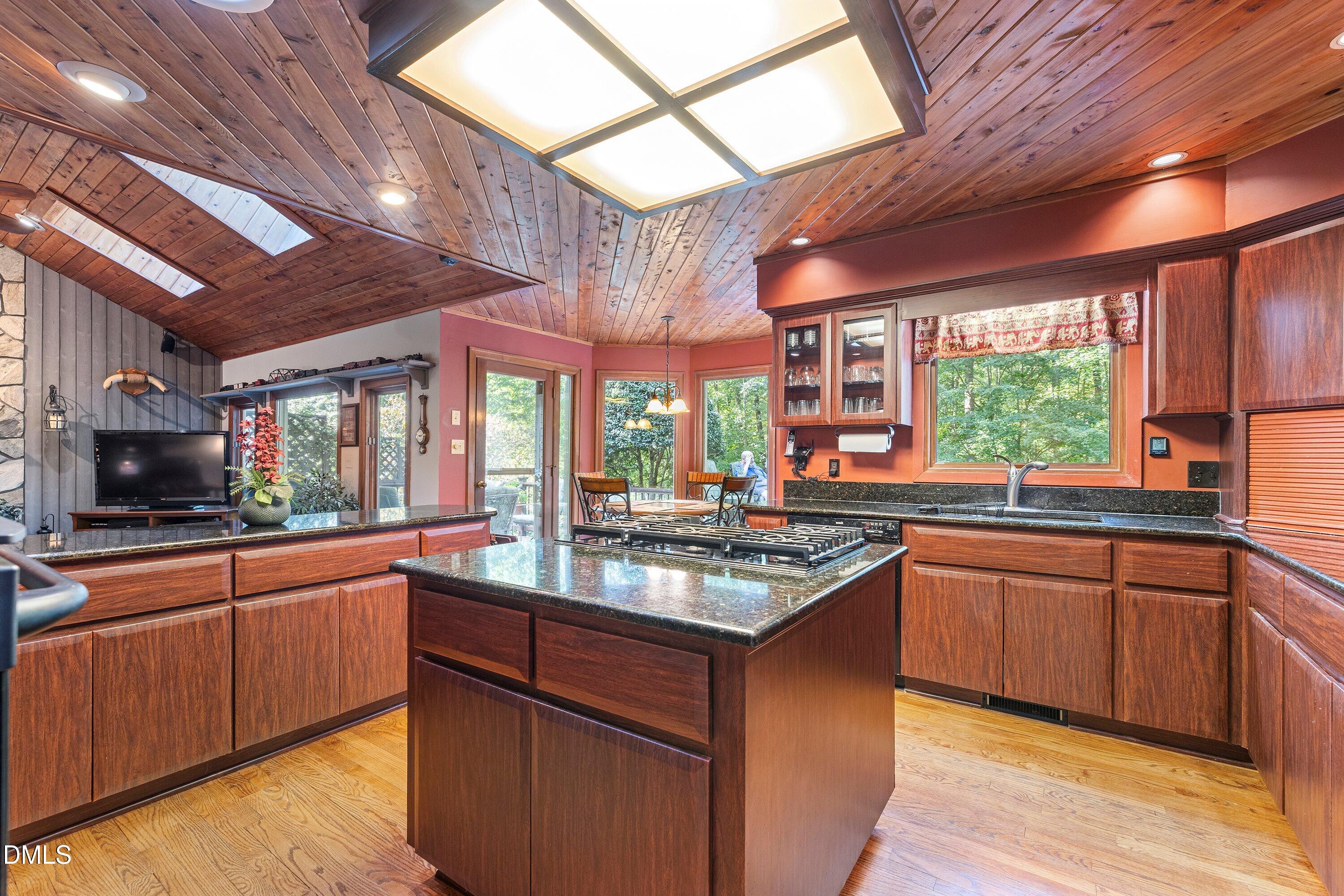 10029 Old Warden Road Raleigh, NC 27615 - Photo 19 of 62 Kitchen