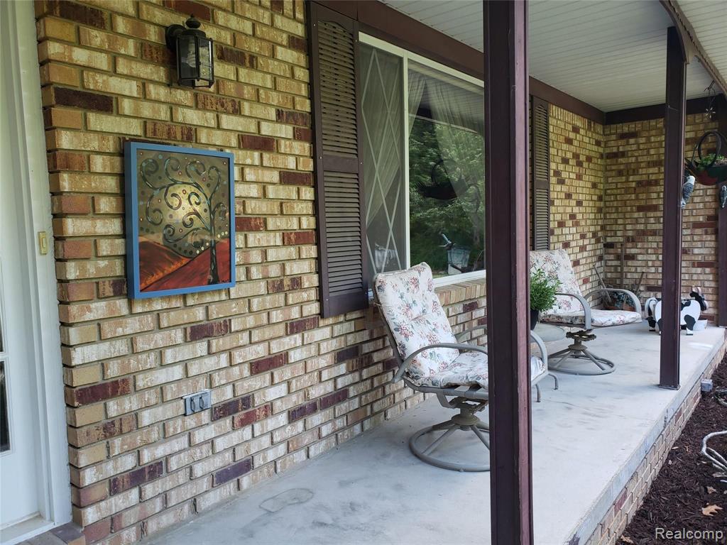 875 Gulley Road Howell, MI 48843 - Photo 8 of 30