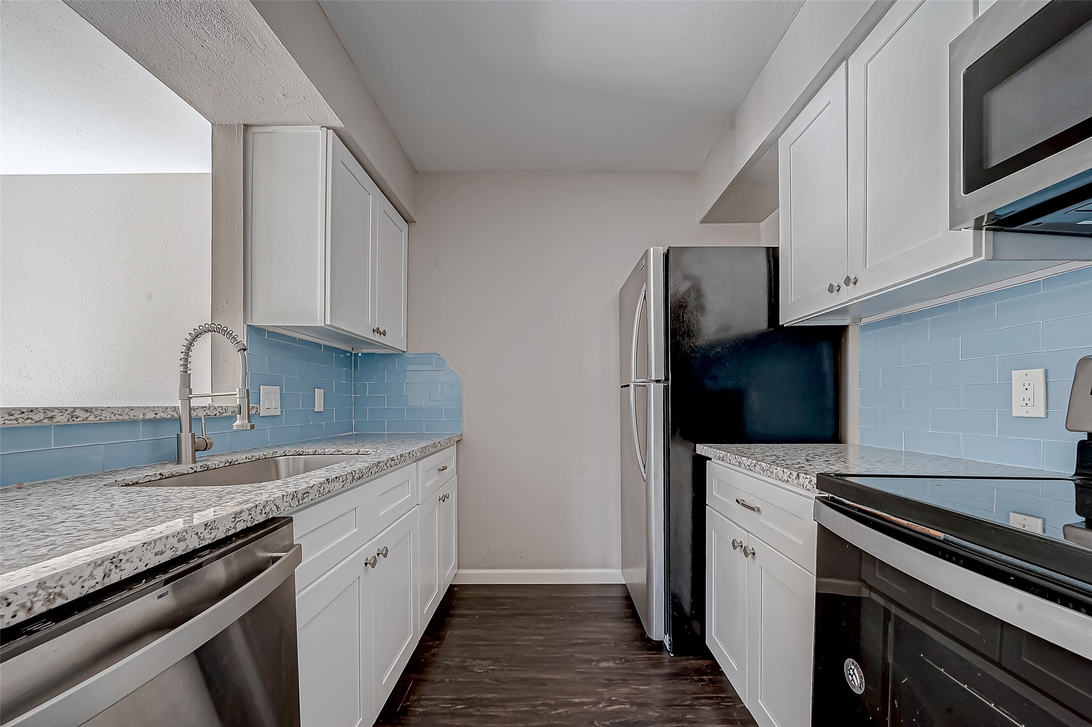 7315 Housman Houston, TX 77055 - Photo 10 of 49