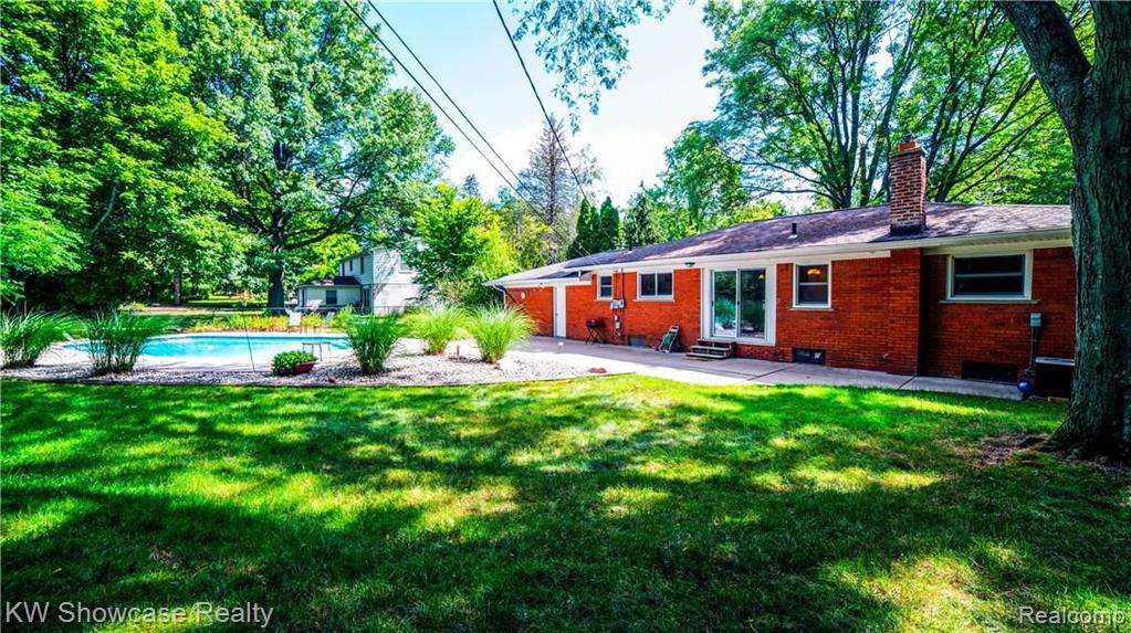 29893 Beacontree Street Farmington Hills, MI 48331 - Photo 15 of 17