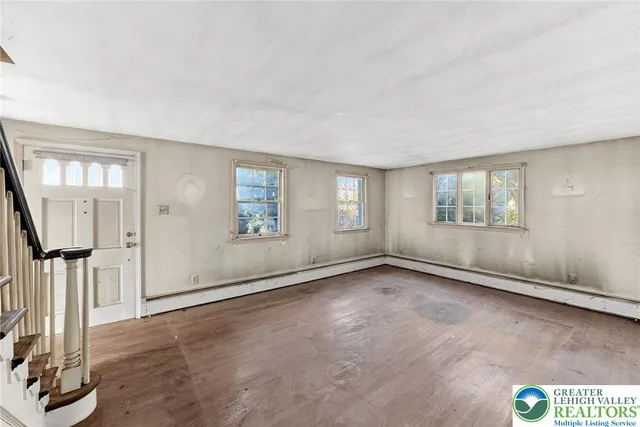 $265,000 | 4008 State Road, Coopersburg, PA 18036