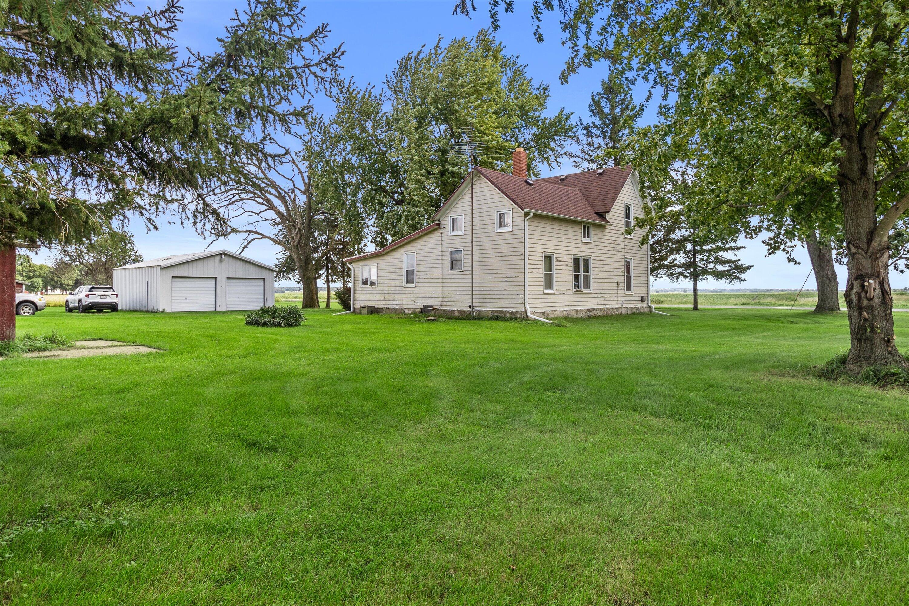 W6738 State Line Road Walworth, WI 53184 - Photo 2 of 24 23-E6A7566