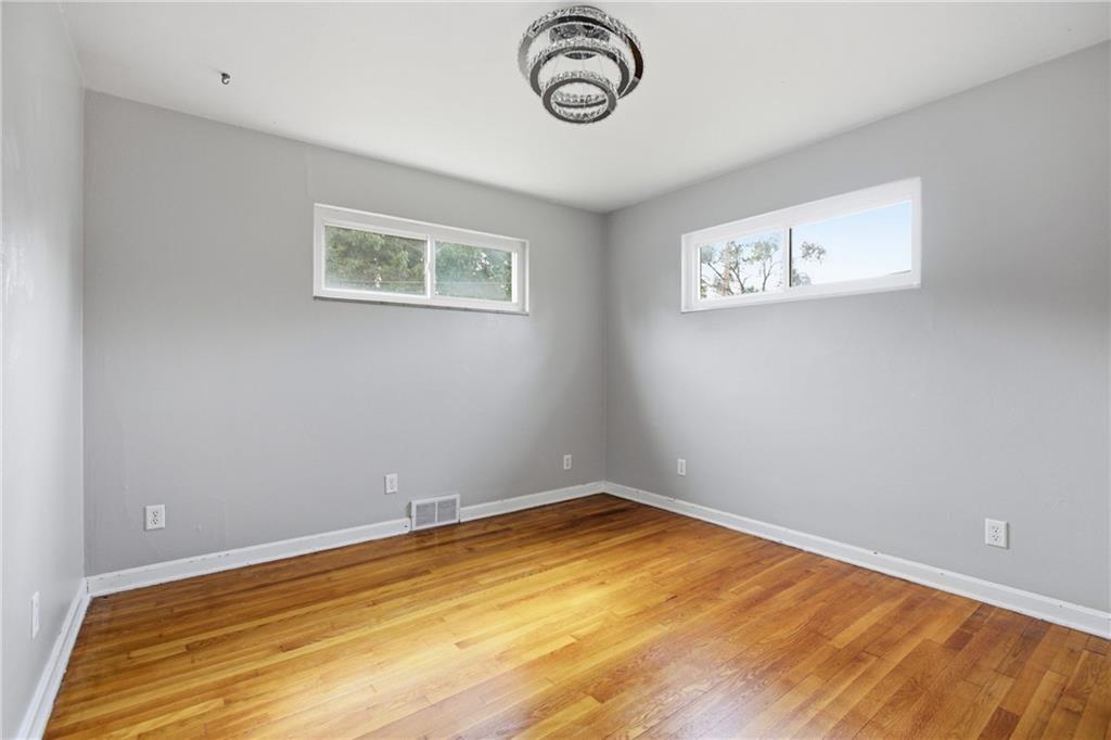 1630 Old Brodhead Road Monaca, PA 15061 - Photo 13 of 25 Gallery Image 13