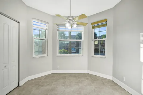 $595,990 | 869 Northwest 127th Avenue, Coral Springs, FL 33071