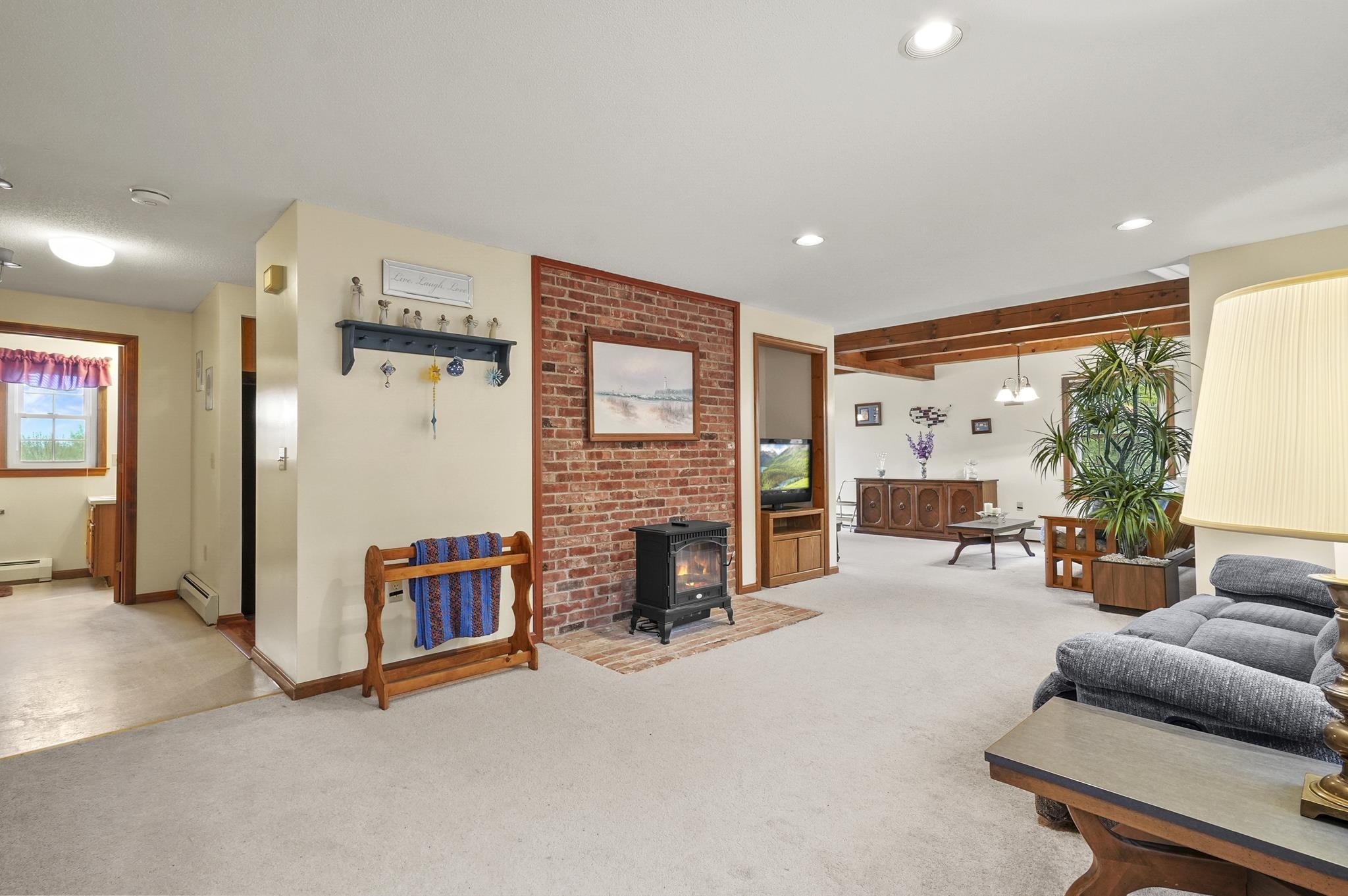 2761 Lake Shore Road, Unit 13 Gilford, NH 03249 - Photo 7 of 36 Gallery Image 7