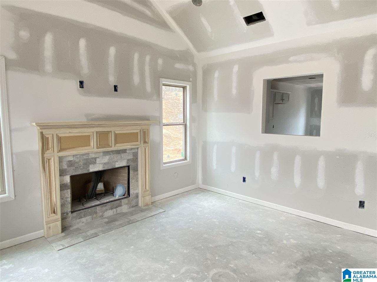 2495 Summit Park Road Odenville, AL 35120 - Photo 3 of 13