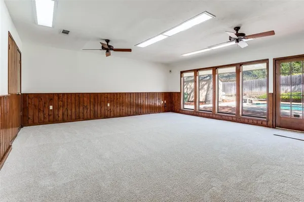$498,000 | 905 Live Oak Lane, Arlington, TX 76012