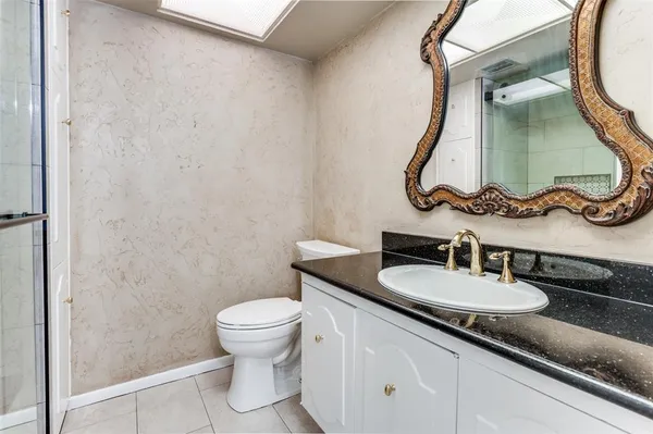 $498,000 | 905 Live Oak Lane, Arlington, TX 76012